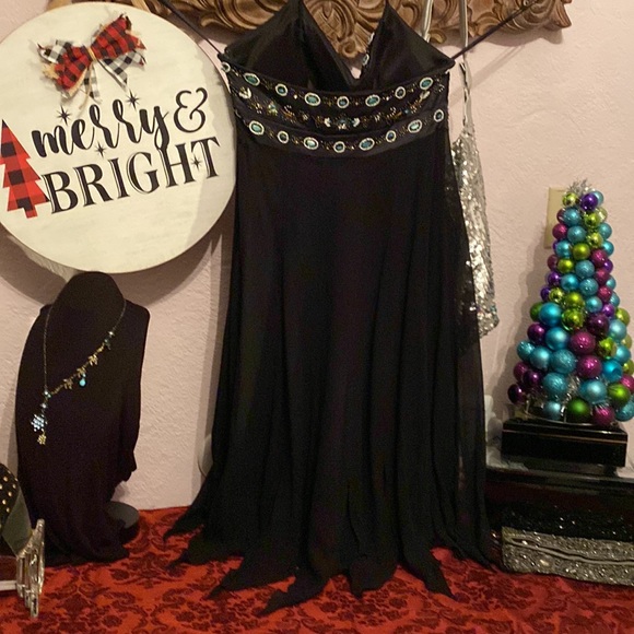 # 26  Su Wong beaded dress - Picture 8 of 13